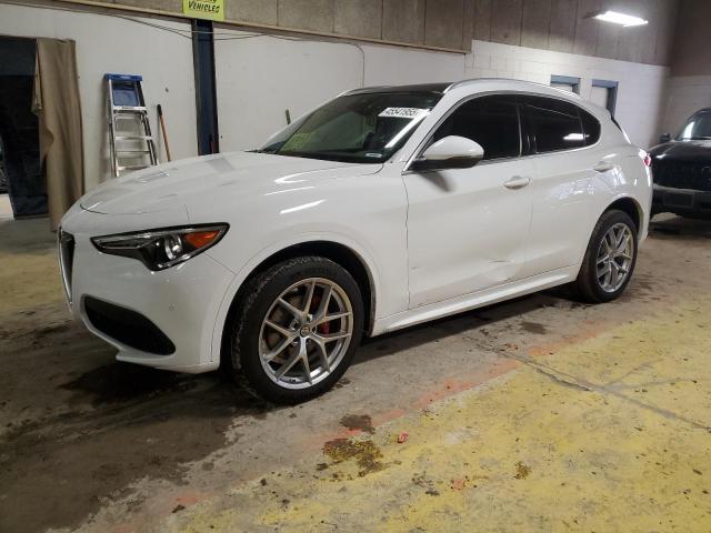Alfa Romeo Stelvio 2021 
