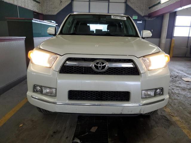 Toyota 4-Runner 2013 Wagon body style