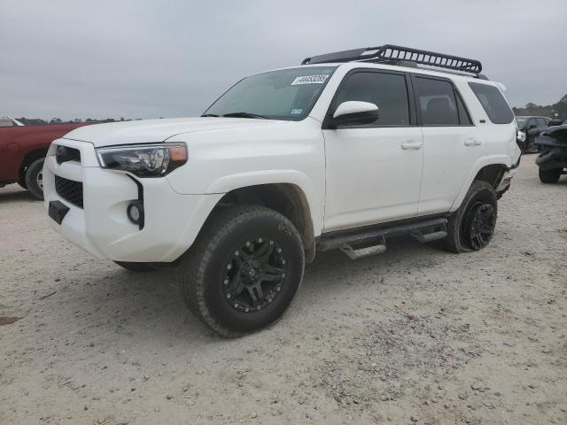 Toyota 4-Runner 2019 Base Grade