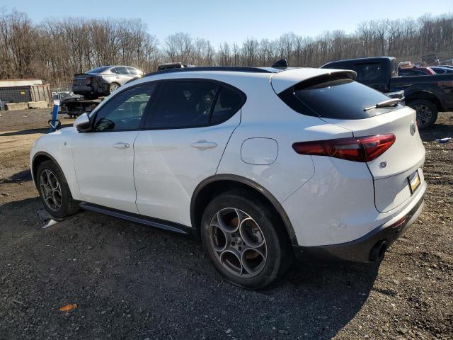 Alfa Romeo Stelvio 2023 