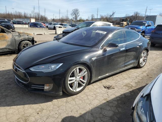 Tesla Model S 2015 