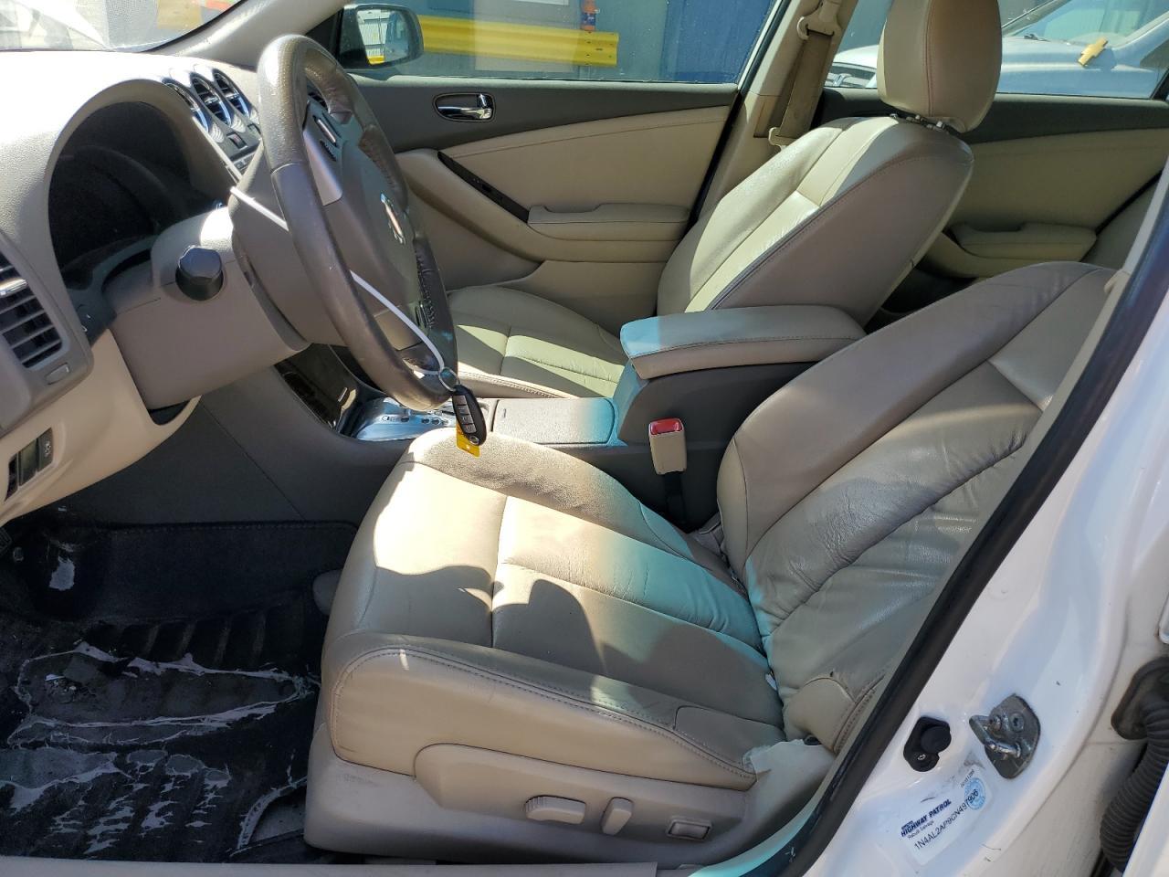 2012 NISSAN ALTIMA