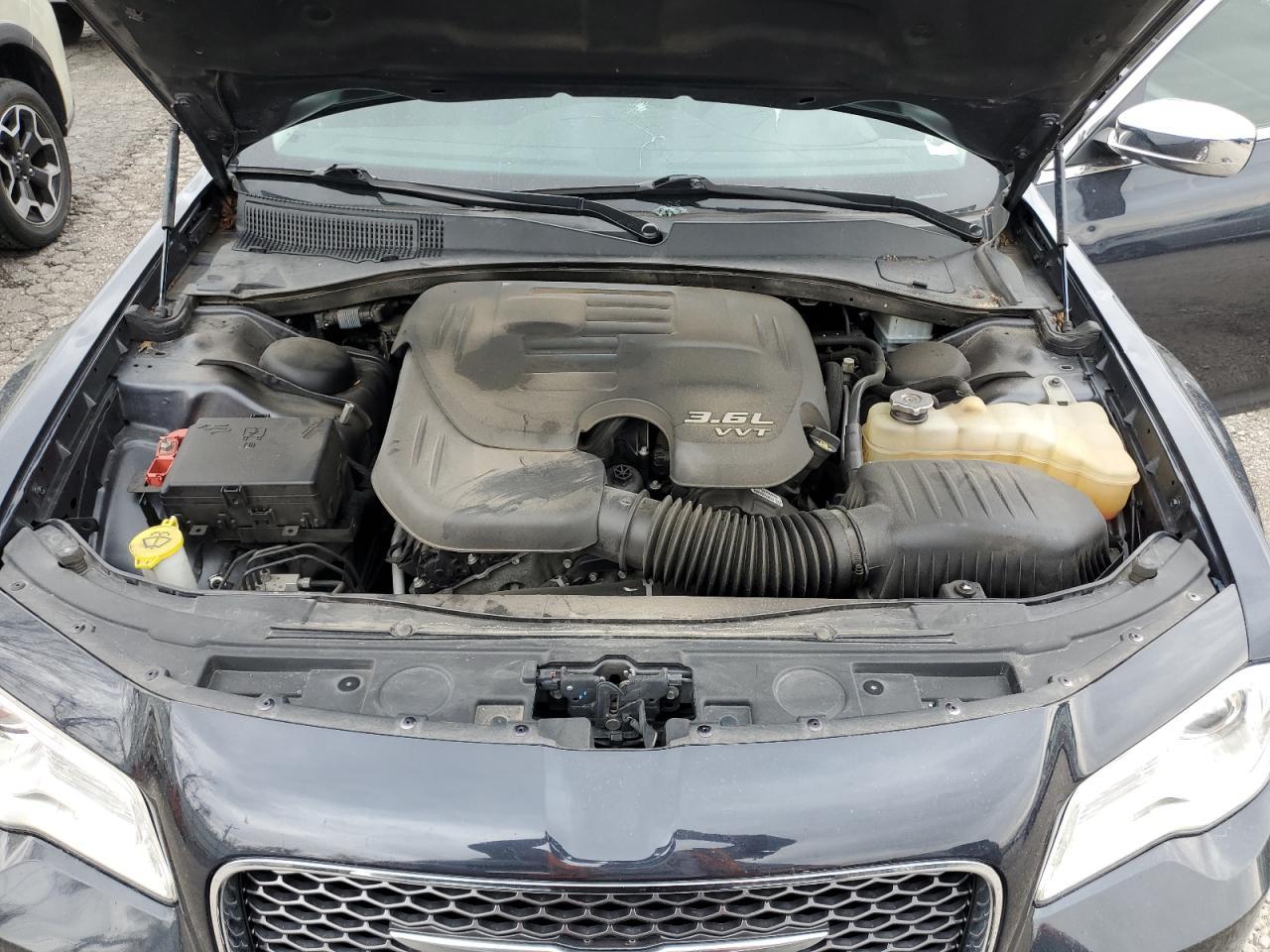 2017 CHRYSLER 300