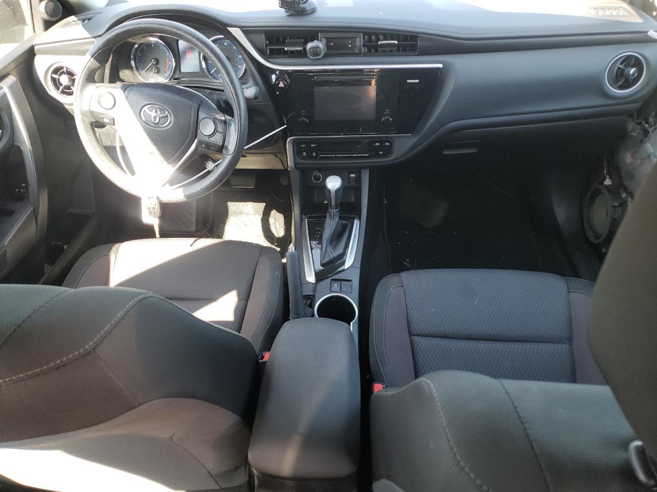 2017 TOYOTA COROLLA