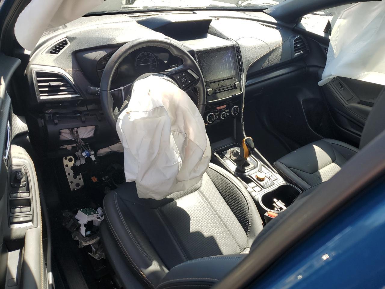 2022 SUBARU FORESTER