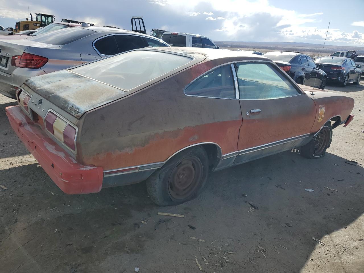 1975 FORD MUSTANG