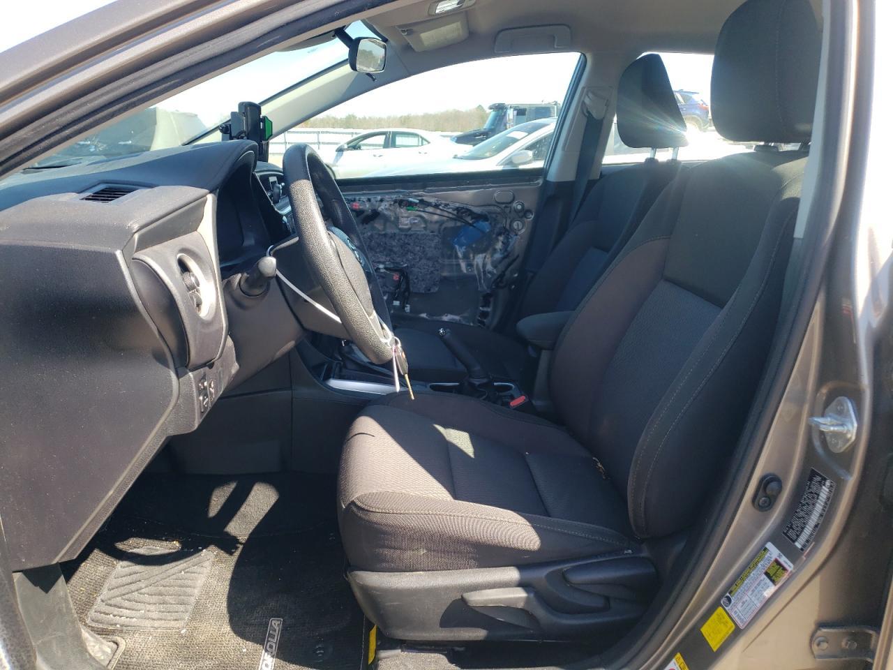 2017 TOYOTA COROLLA