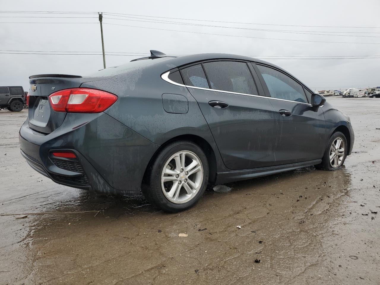 2017 CHEVROLET CRUZE