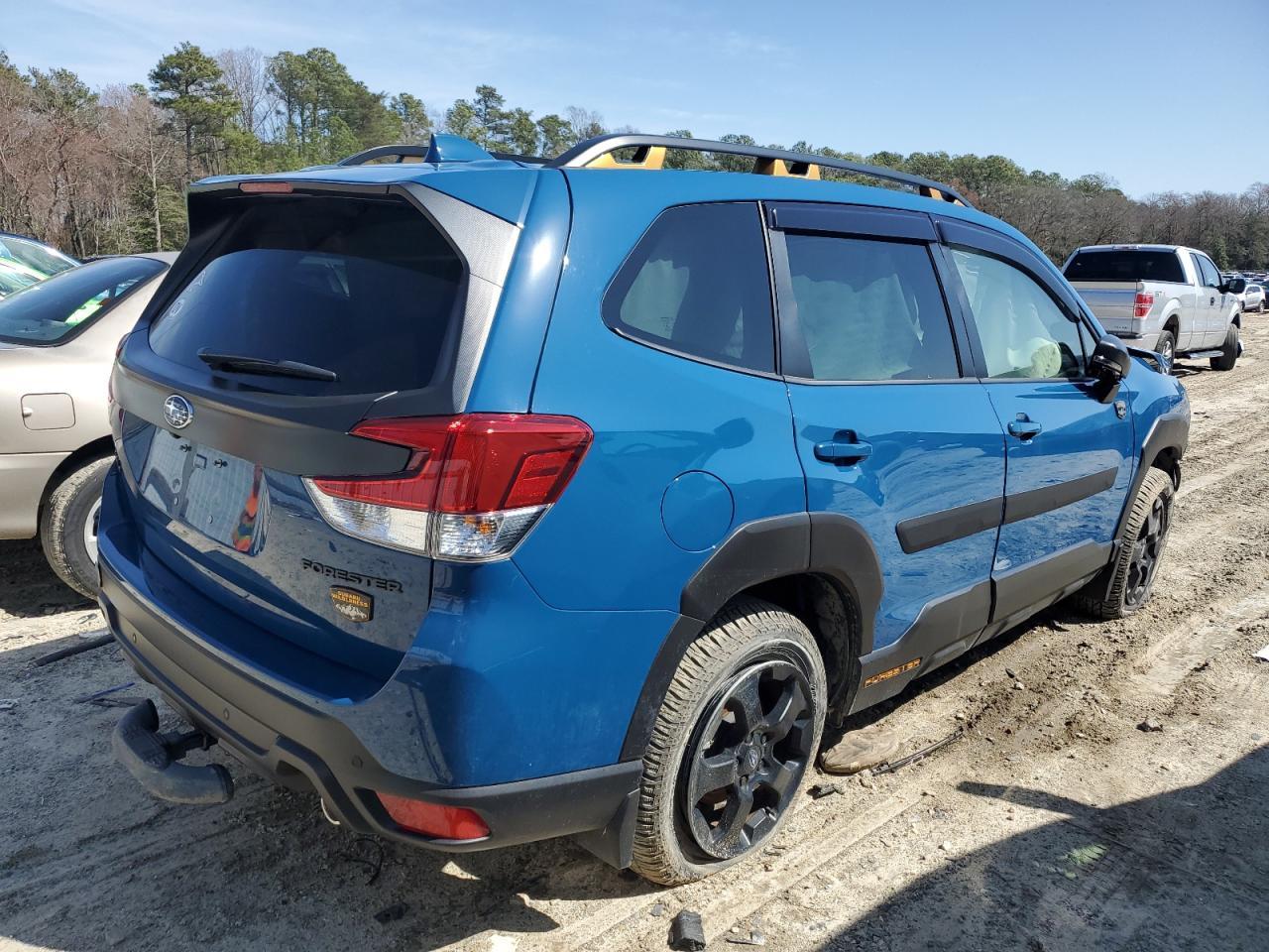 2022 SUBARU FORESTER