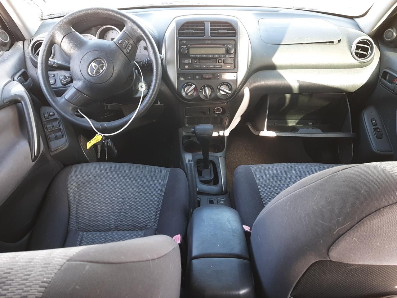 2004 TOYOTA RAV4
