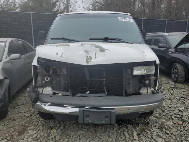 Chevrolet Express 2002 3500 (1 ton)