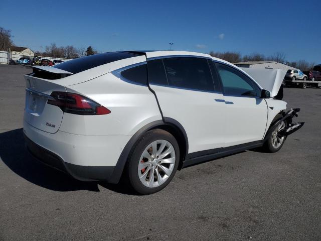 Tesla Model X 2018 