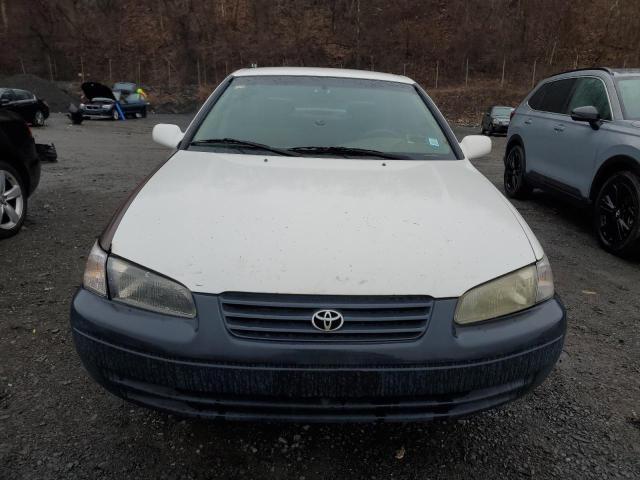 Toyota Camry 1998 