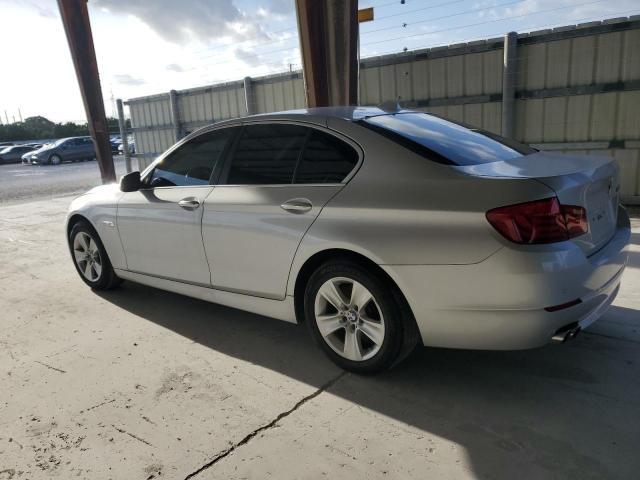 BMW 528i 2011 5-Series