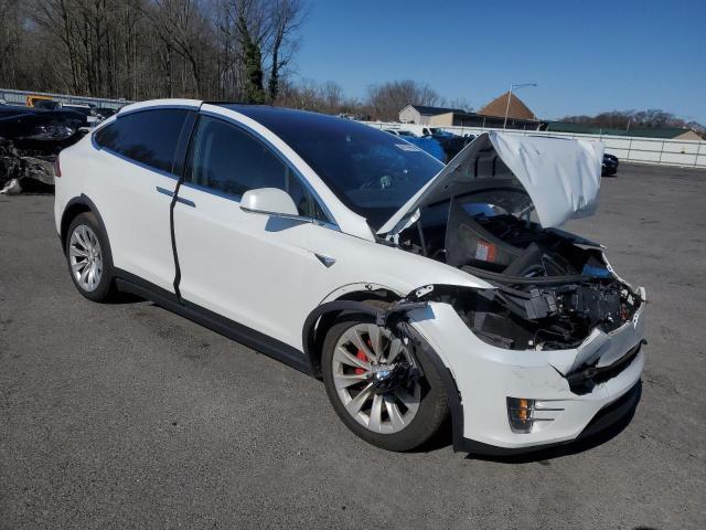 Tesla Model X 2018 