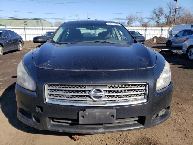 Nissan Maxima 2011 