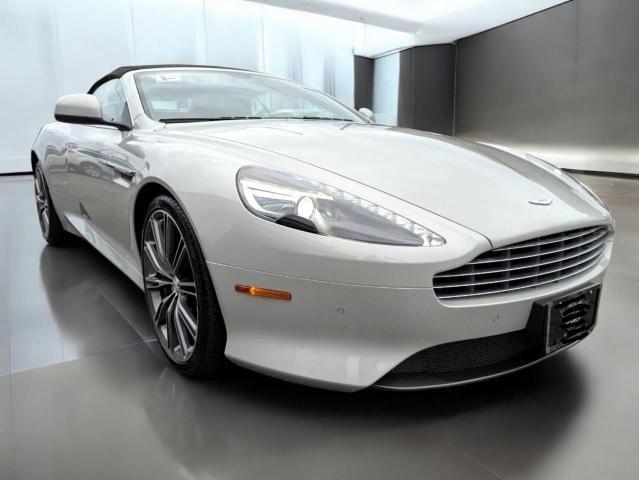Aston Martin DB9 2015 