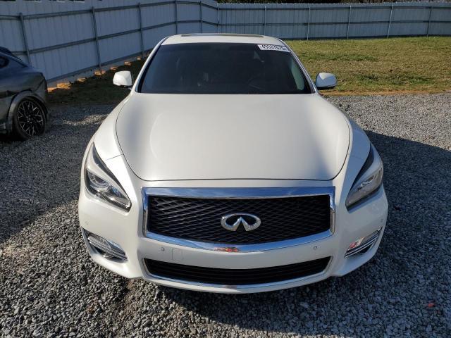 Infiniti Q70L 2016 