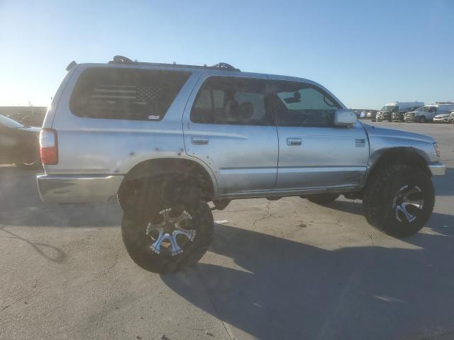Toyota 4-Runner 2002 SR5