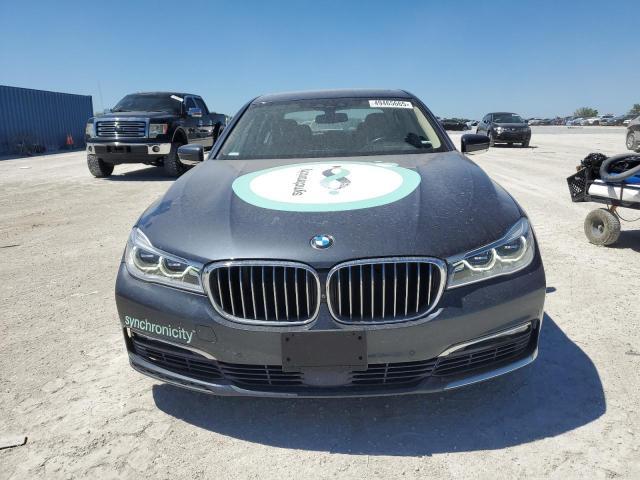 BMW 750i / B7 2017 7-series
