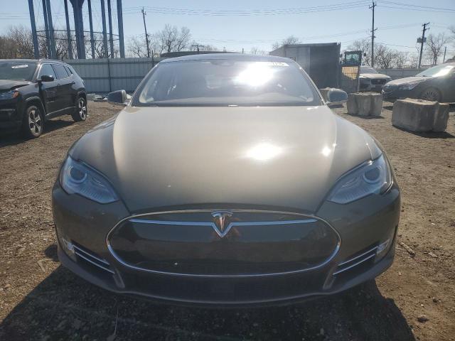 Tesla Model S 2015 