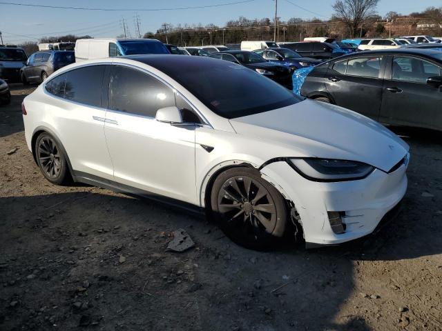 Tesla Model X 2018 