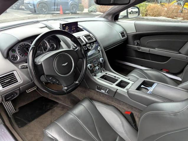 Aston Martin DB9 2015 