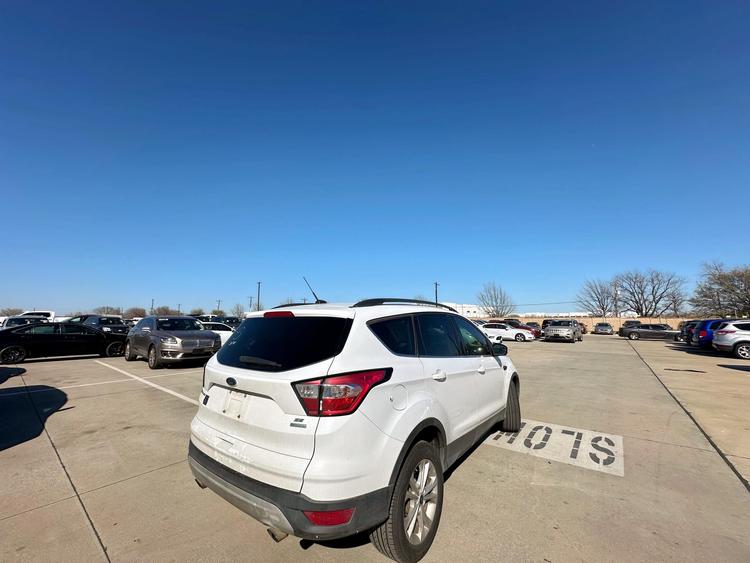 Ford Escape 2018 SE