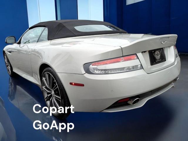 Aston Martin DB9 2015 