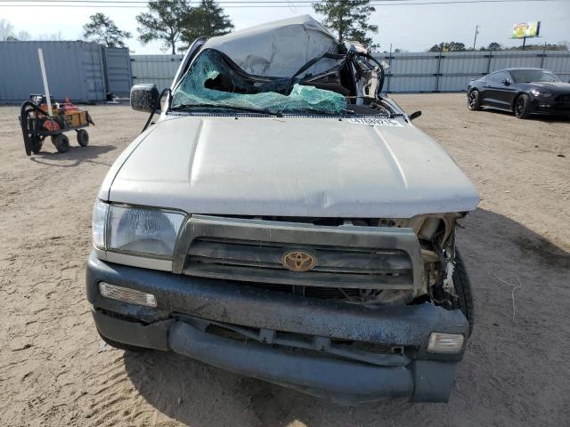 Toyota 4-Runner 1997 Grade: SR5