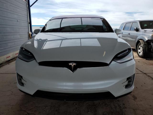 Tesla Model X 2020 