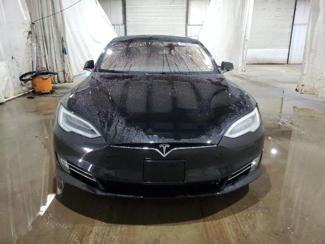Tesla Model S 2018 