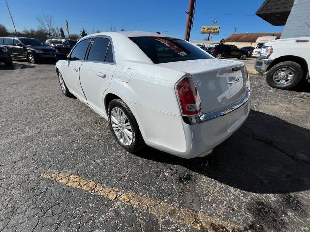 Chrysler 300 2013 Base