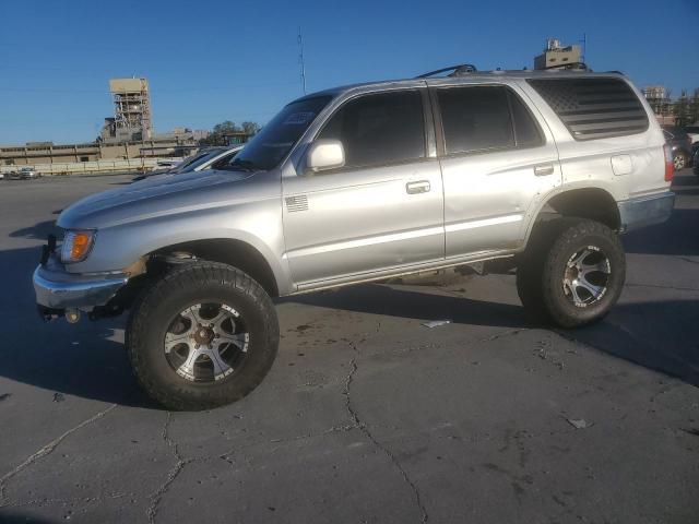 Toyota 4-Runner 2002 SR5