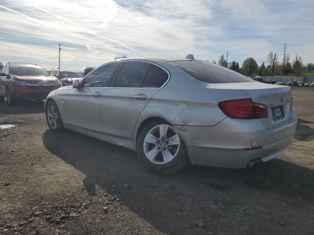 BMW 528xi 2013 5-Series