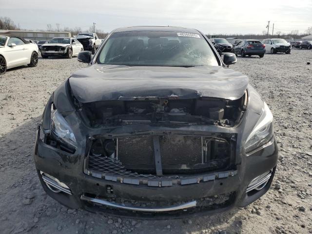 Infiniti Q70L 2016 