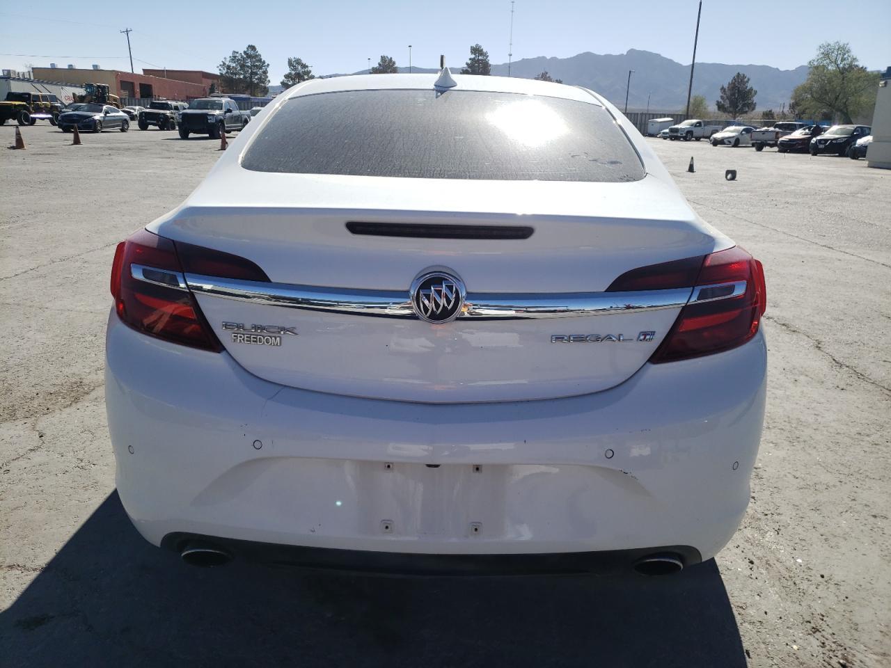 2016 BUICK Regal