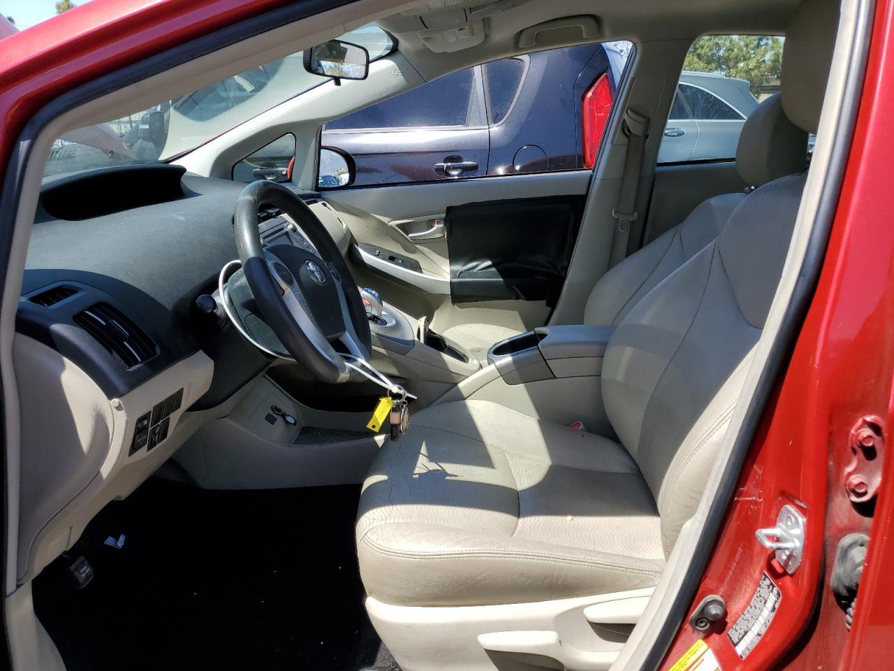 2014 TOYOTA PRIUS