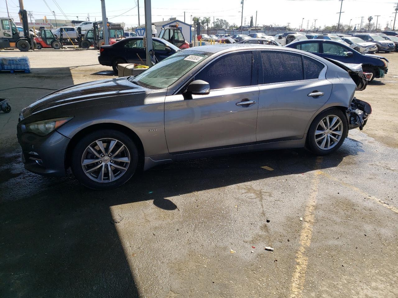 2016 INFINITI Q50
