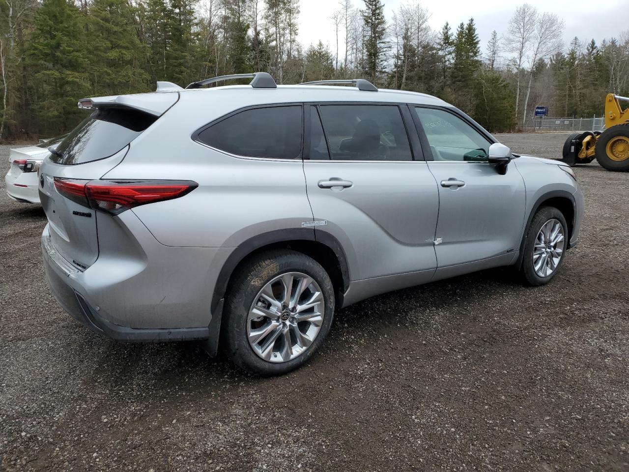 2023 TOYOTA HIGHLANDER