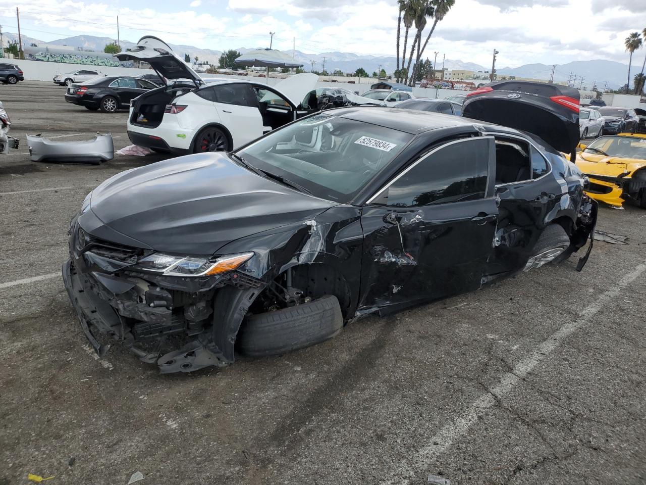 2018 TOYOTA CAMRY