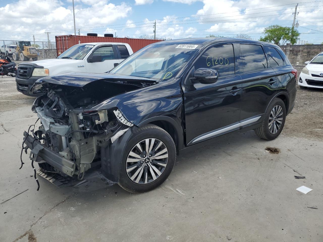 2020 MITSUBISHI outlander
