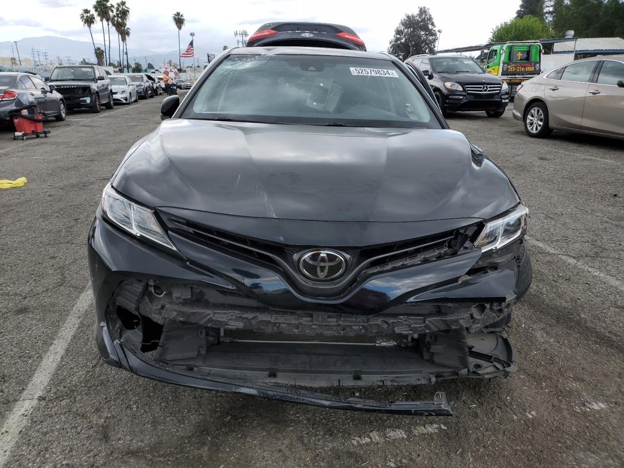 2018 TOYOTA CAMRY