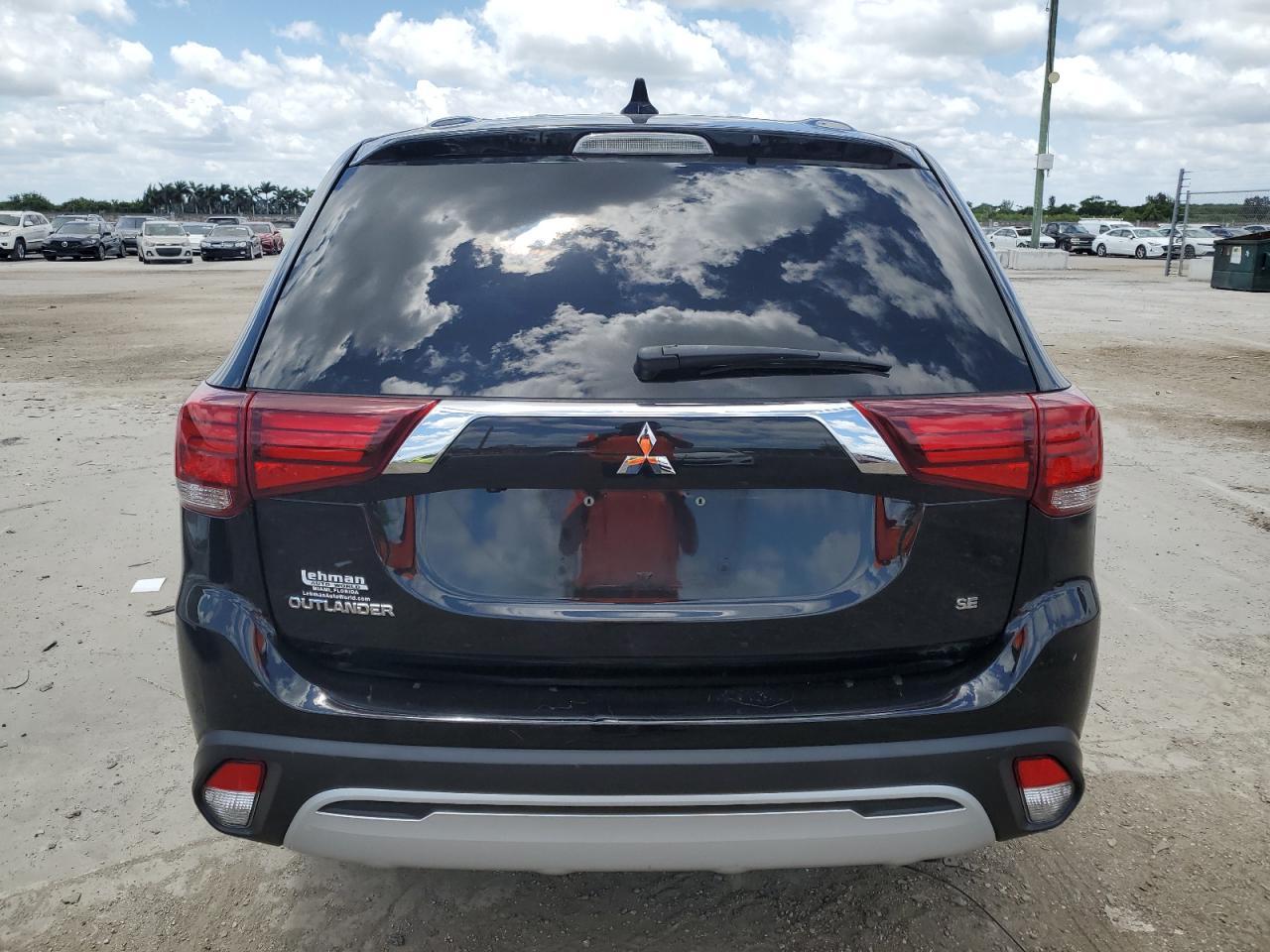2020 MITSUBISHI outlander