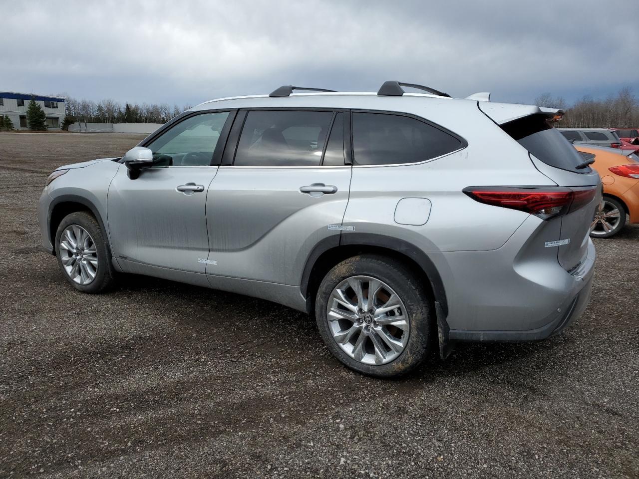 2023 TOYOTA HIGHLANDER