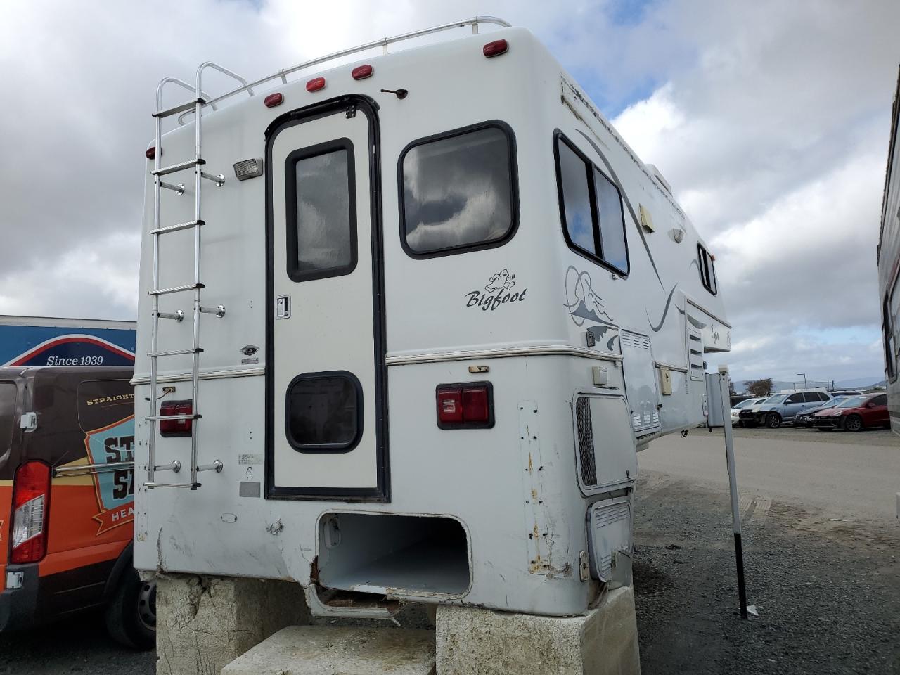 2003 Bigf Camper