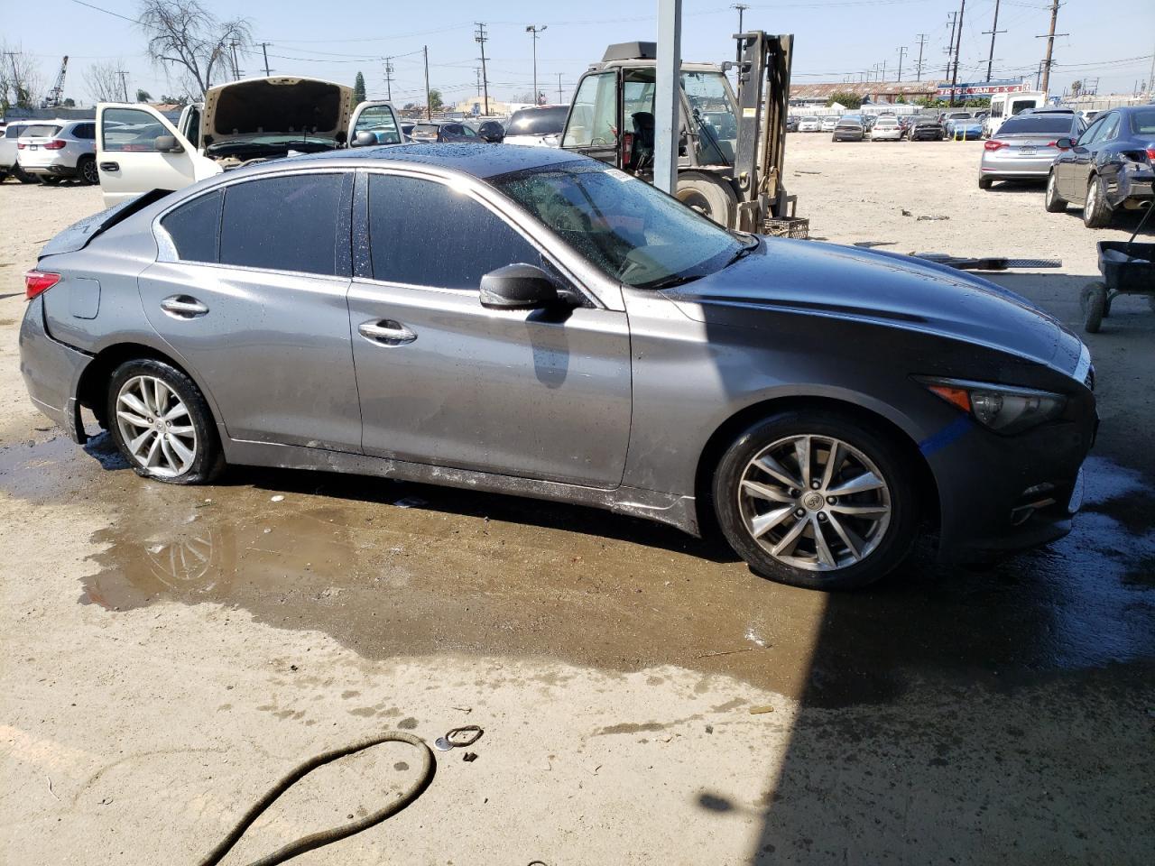 2016 INFINITI Q50