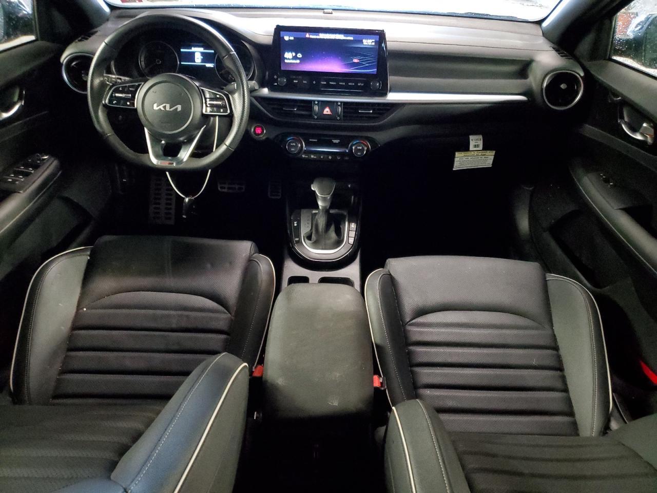 2022 KIA FORTE