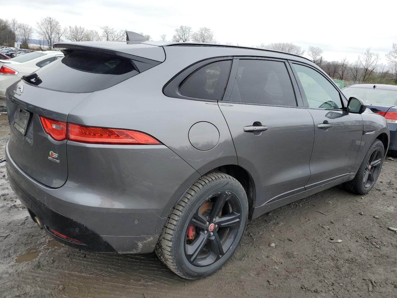 2019 JAGUAR F-Pace