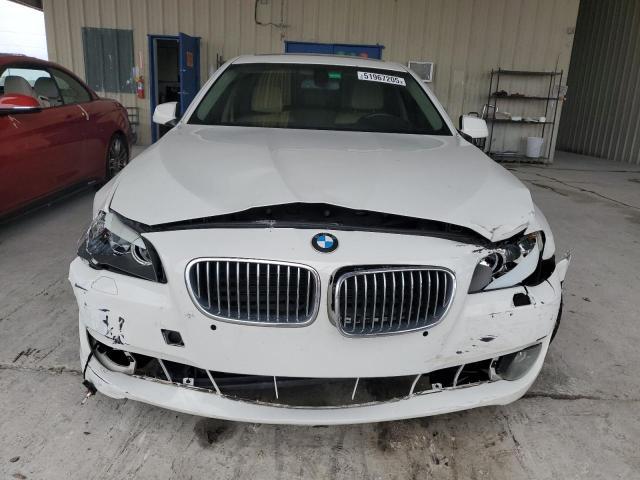 BMW 528i 2011 5-Series
